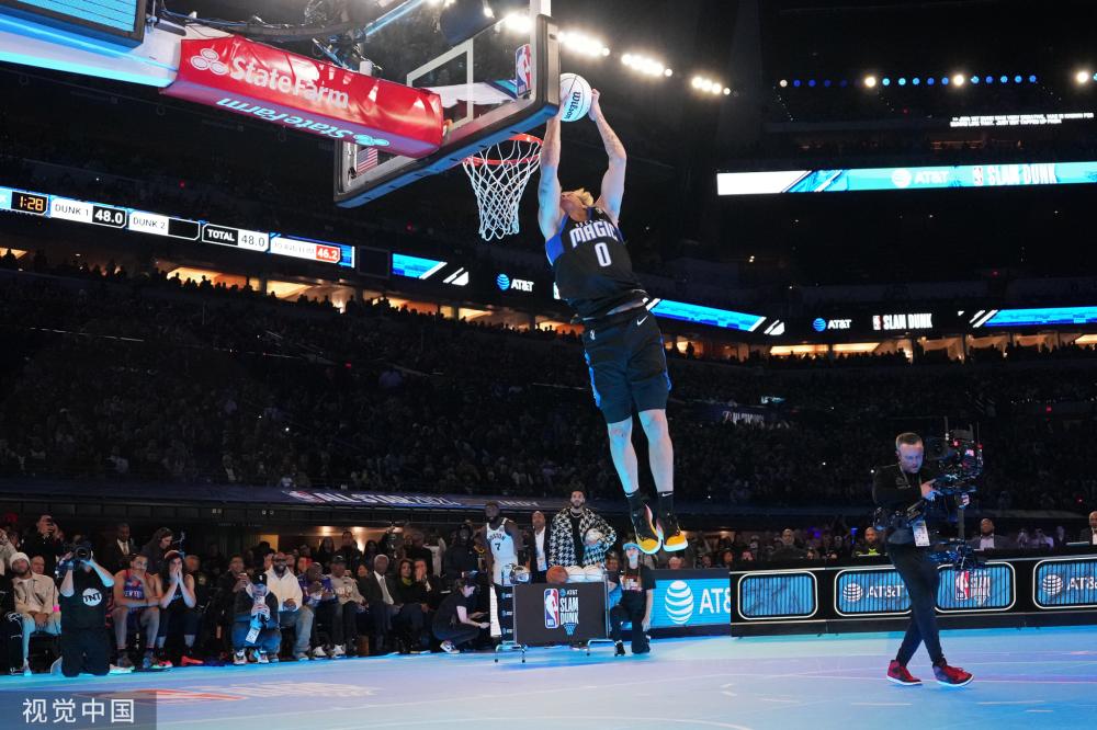 次采访中坦 次采访中坦