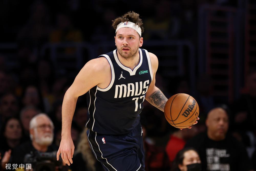 他在社交媒 他在社交媒